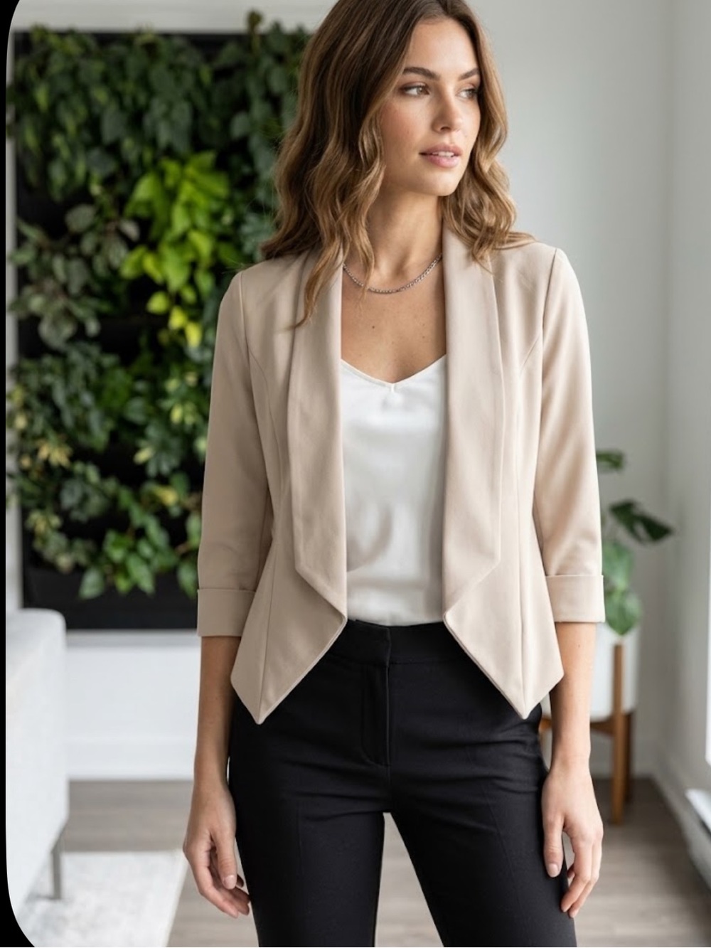 IZ BYER Classic Open-Front Cropped Jacket in Light Beige XS